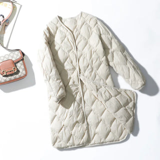 Eveline – Eleganter und ultraleichter Daunenmantel